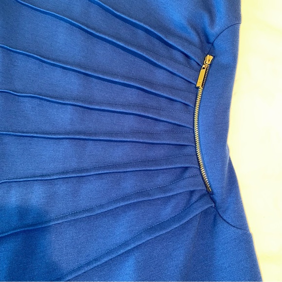🎉HP🎉 Ivanka Trump Blue Sunburst Sleeveless Sheath Dress NWOT 2 - Picture 5 of 6
